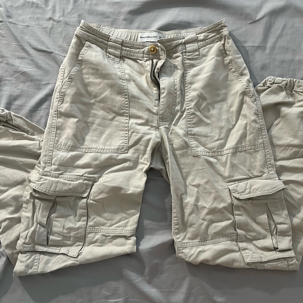 Abercrombie Beige Cargo Pants